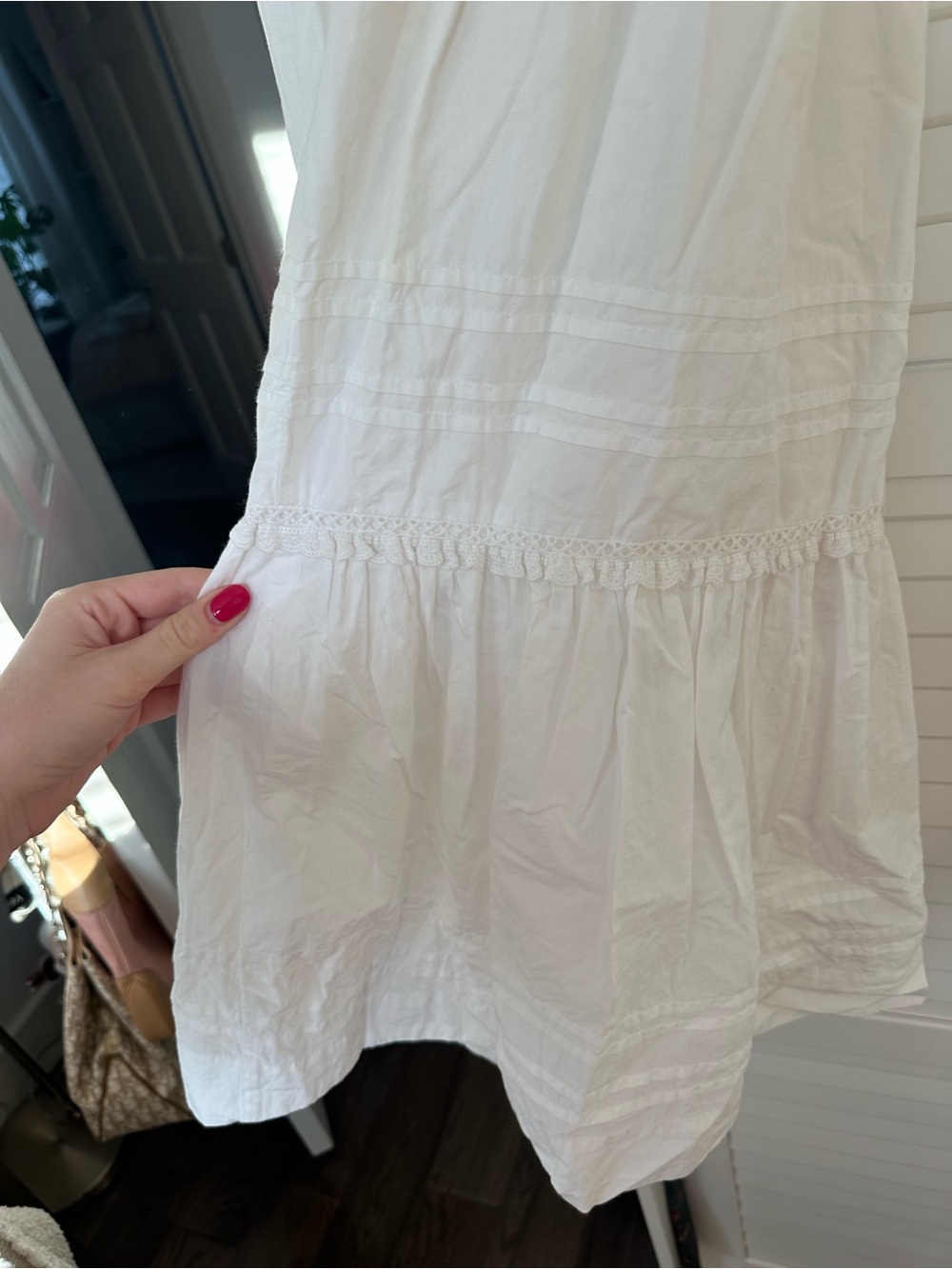 Classic White Cotton Maxi Dress with Button Front - Picture 4 of 4